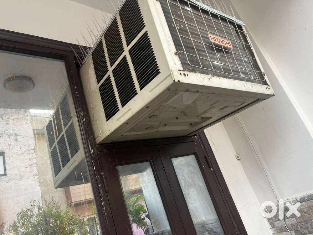 Hitachi window AC