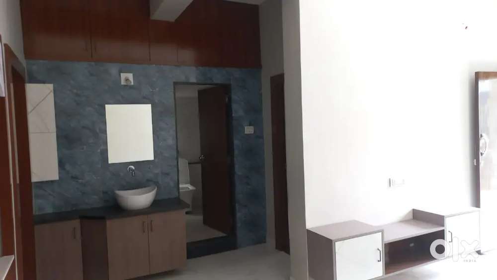 2 bhk available on rent