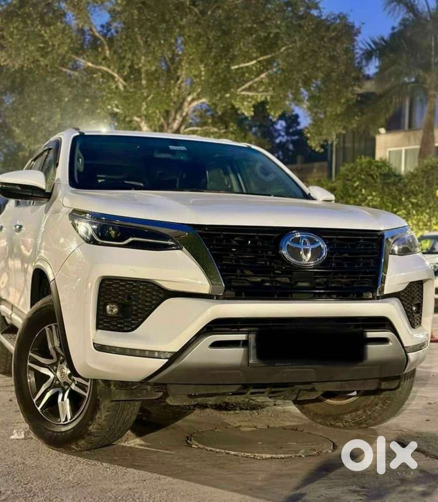 Toyota Fortuner 2021 Diesel Well Maintained