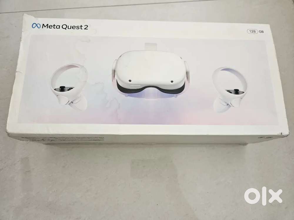Meta Quest 2 (128GB) - Like New + Bill, Box & Free Case
