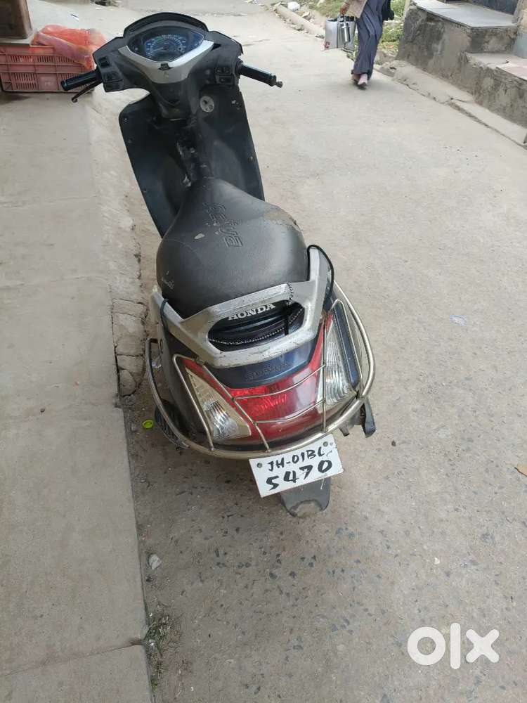 Urgent sell krni hai.new leni hi