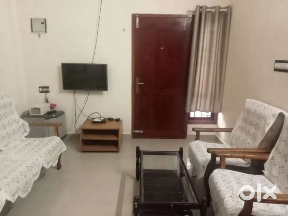 1bhk and 2 bhk furnished apartments for rent