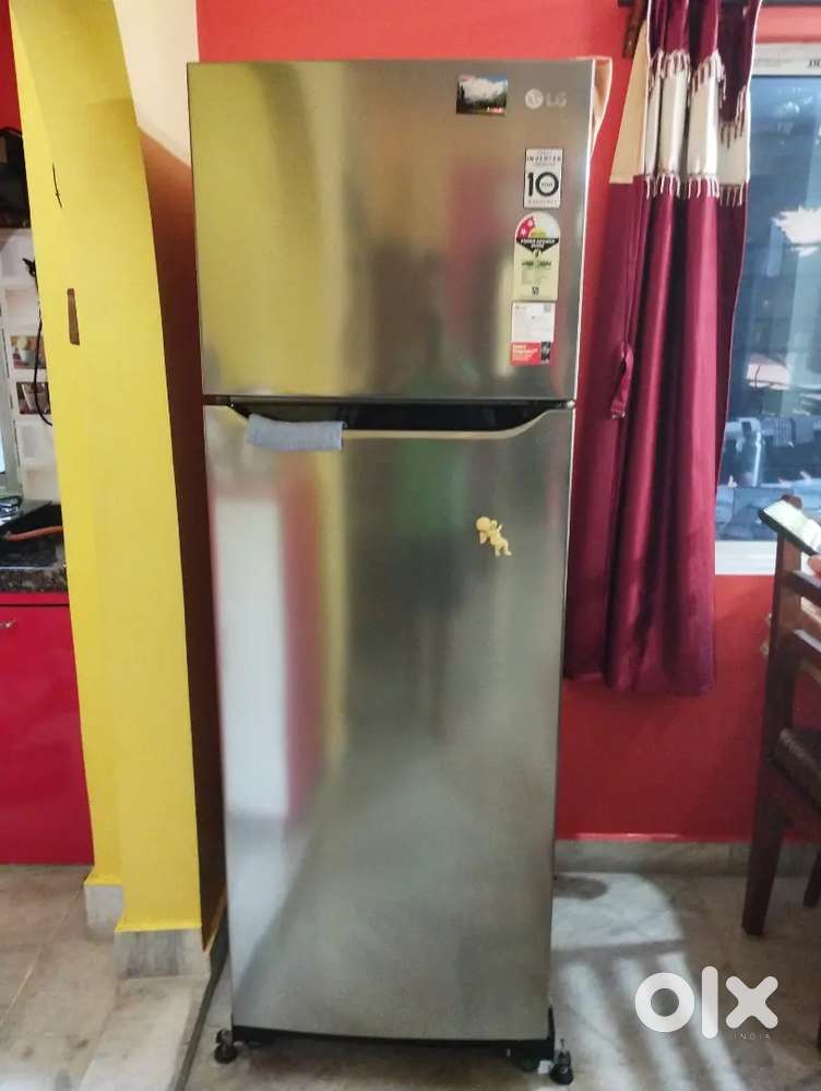 Lg double door 308 ltr fridge at 10000