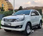 Toyota Fortuner 4x4 Manual Limited Edition, 2013, Diesel
