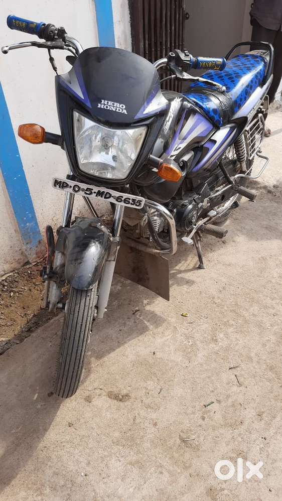 Good condition singal hand