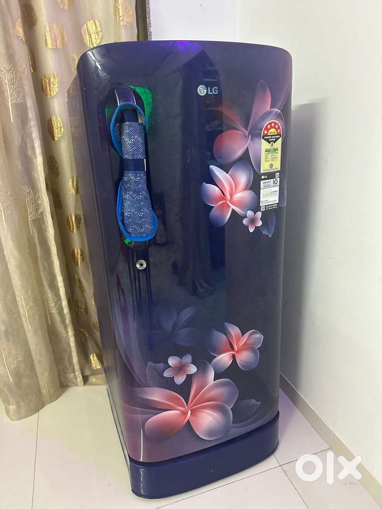 1.5 yrs old Single door fridge