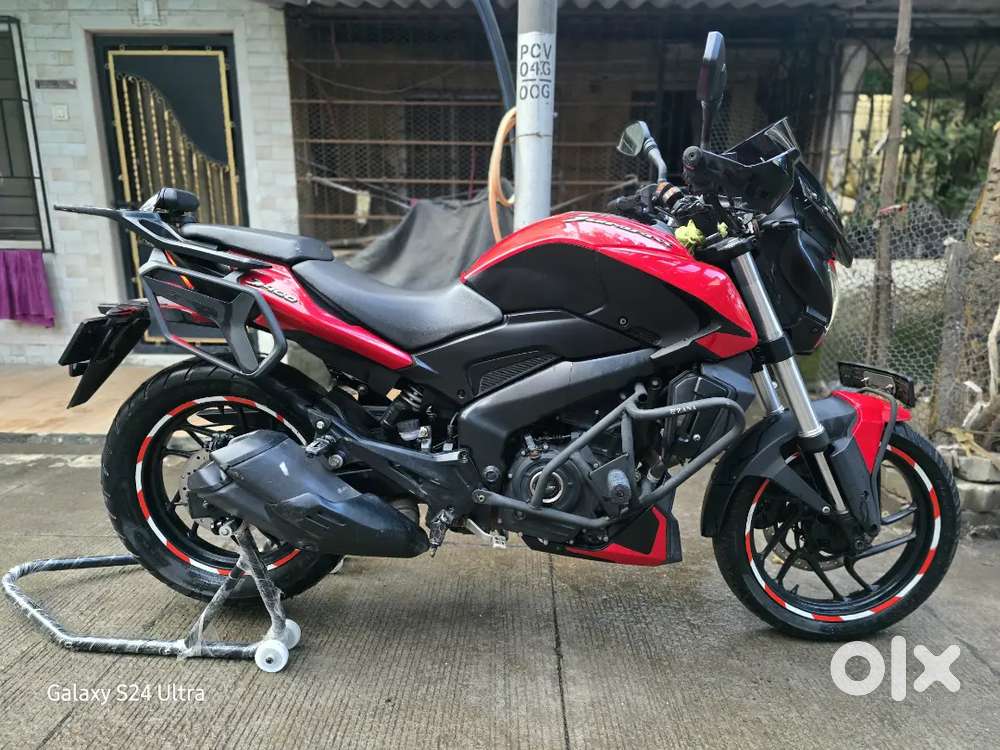 Bajaj Dominar 250 ABS Canyon Red