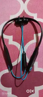 Amazon Basics Neckband