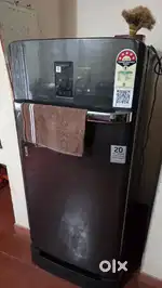 Samsung 189 litre refrigerator.