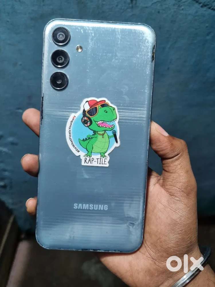 Samsung M15 5g (6gb ram-128gb storage)