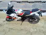 Yamaha r15