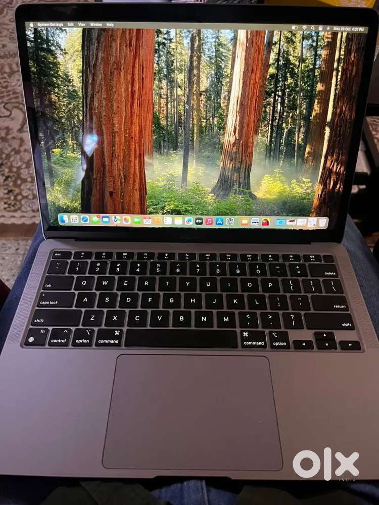 MacBook Air  8GB Memory  512GB Storage