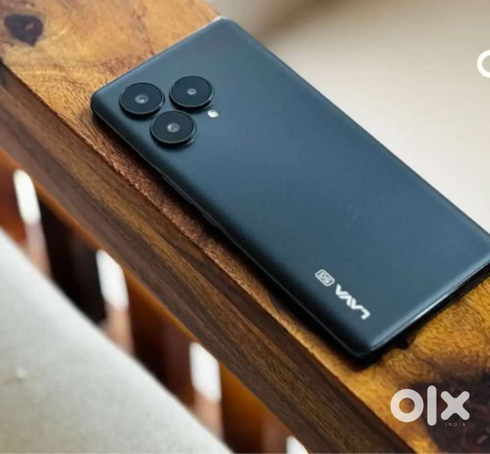 Blaze curve  5G   8/128 one year old