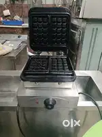 Bubbles waffle machine and sandwich griller
