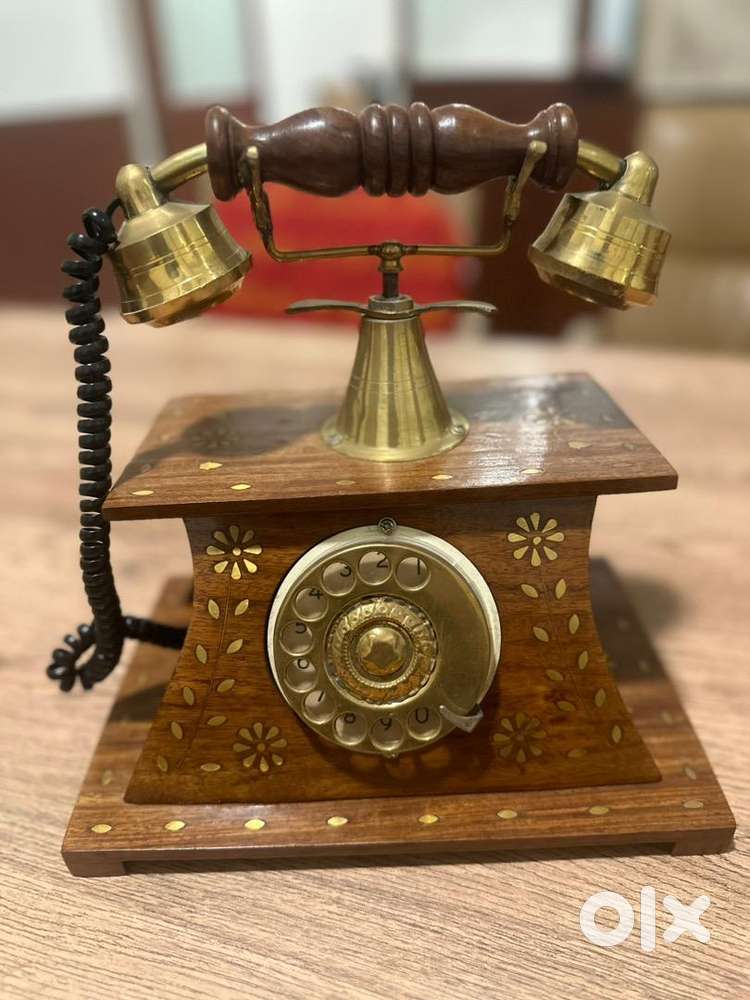 Showpiece Telephone