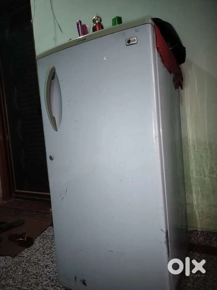 Lg fridge 180 litter