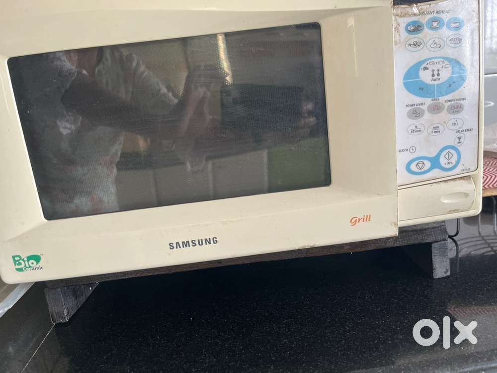 Working Microwave