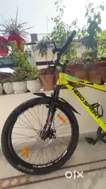 Hero hustle neon cycle