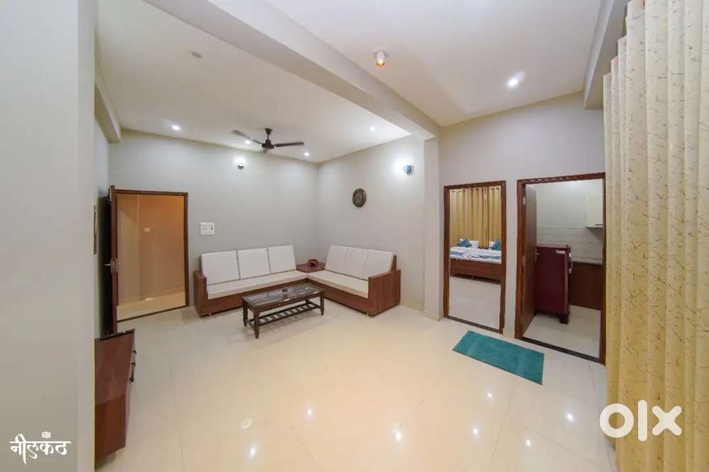 गेस्ट हाउस / फ्लैट के लिए केयरटेकर / स्टाफ की आवश्यकता है