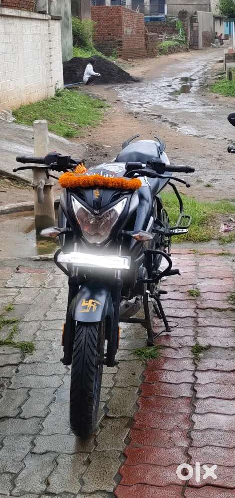 Pulsar ns 160 abs bs6