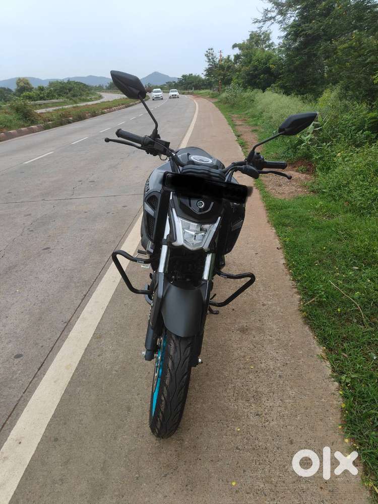 140 days Yamaha FZ S FI hybrid