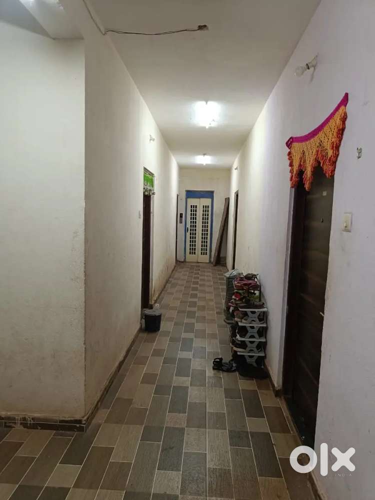 Required Decent Roommate