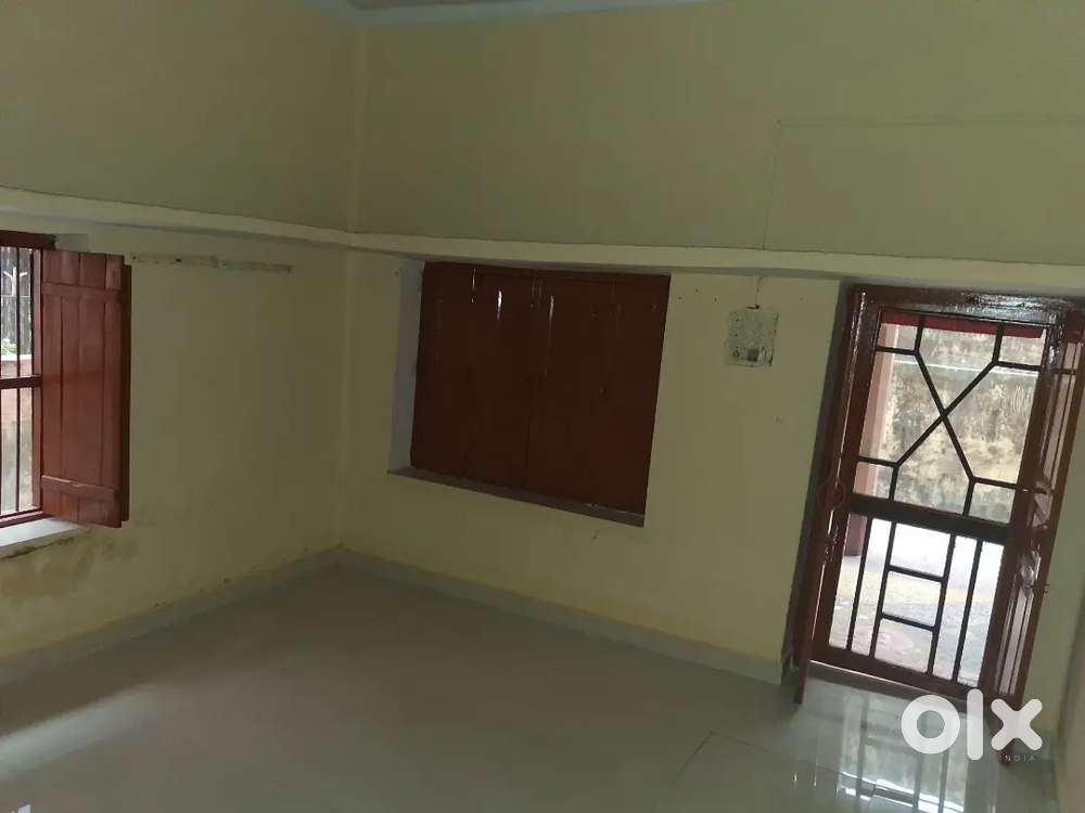 House for rent only for femily