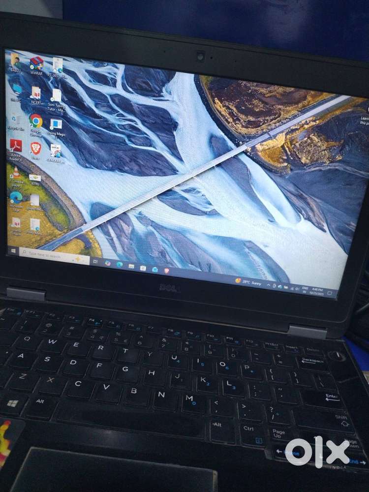 Dell latitude e7270 i5 6th gen 8gb ram 256gb ssd