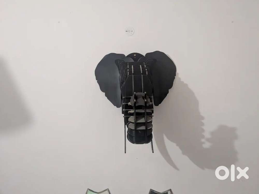 Modern Art: Wooden Elephant Head Wall Mount (Detachable Design)