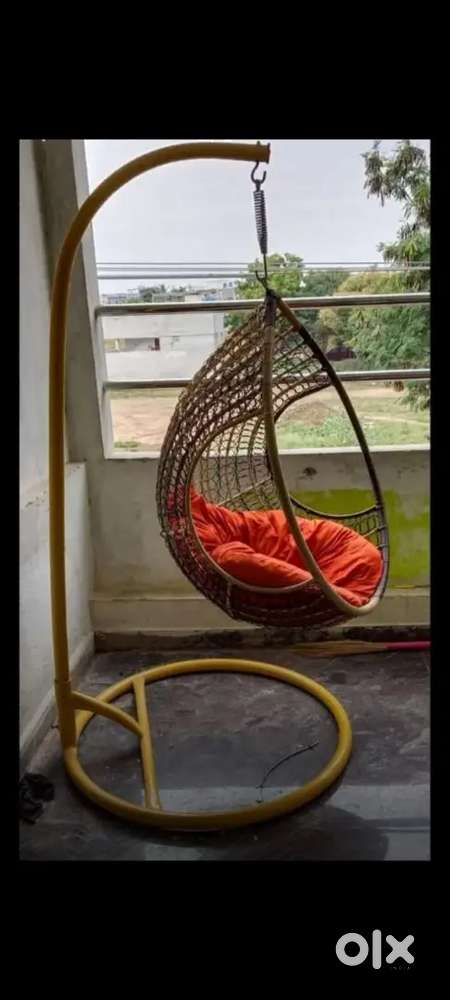 SWING WITH STAND
