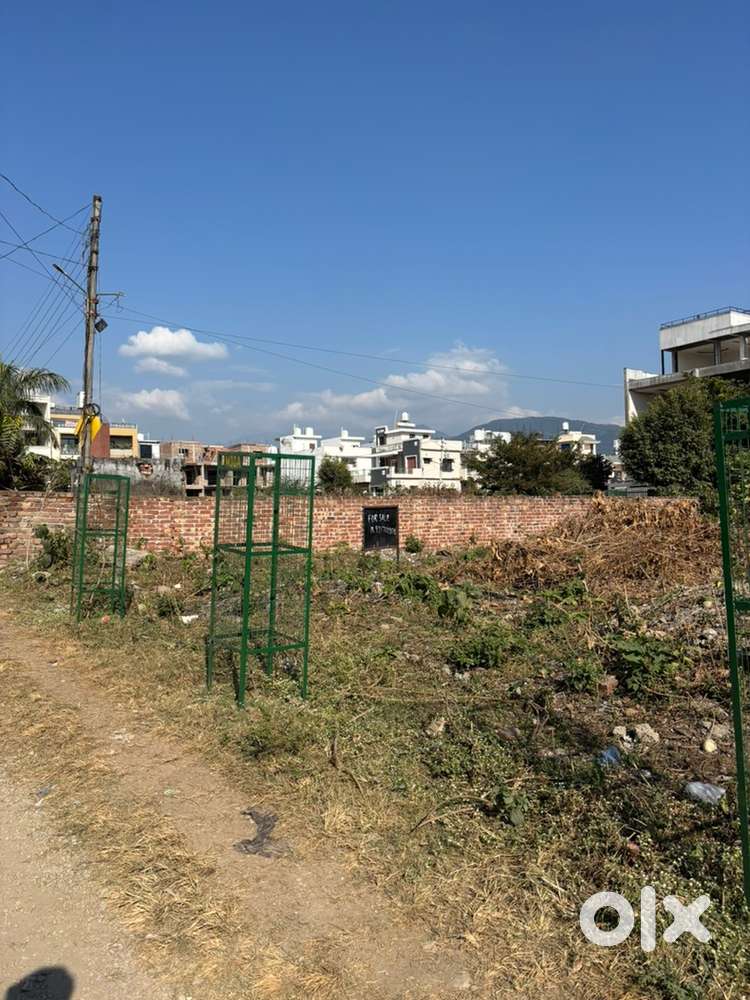 Plot for sale on Sahastradhara road