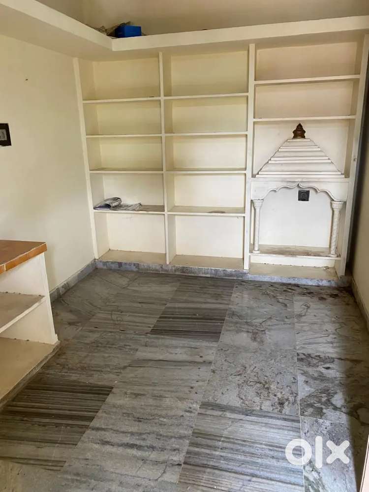 Commercial space for rent for office purpose