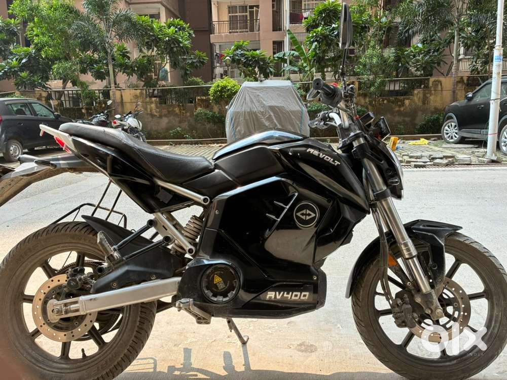 Revolt 400 ev