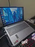 Lenovo IdeaPad Slim 3  Ryzen 5  8GB  512GB SSD  Radeon 610M
