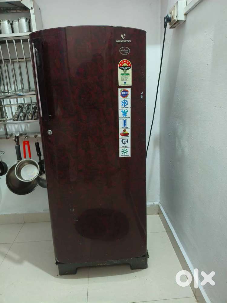 Old Refrigerator 215 Litres