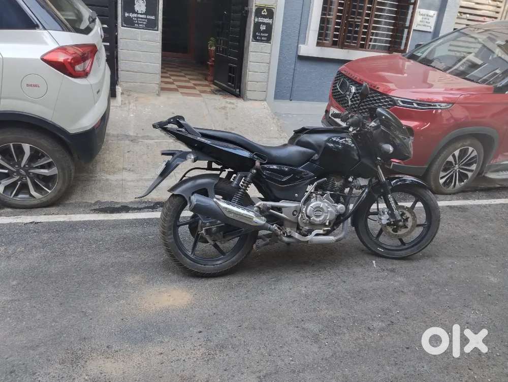 Pulsar 150