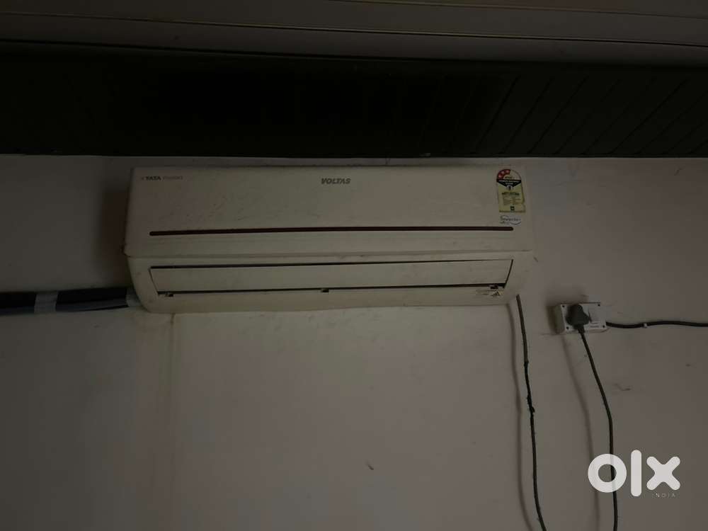 Voltas Ac Urgent sale