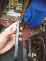 iPhone 15   battery health 90