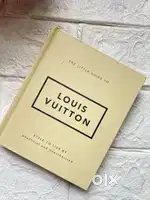 LOUIS VUITTON BOOK