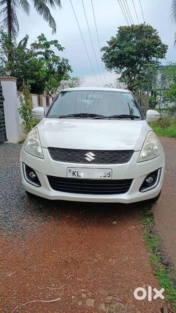 Maruti Suzuki Swift VXi + Manual, 2016, Petrol
