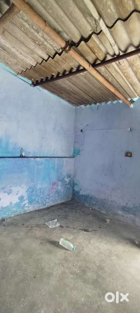 Indipendent room for girl only