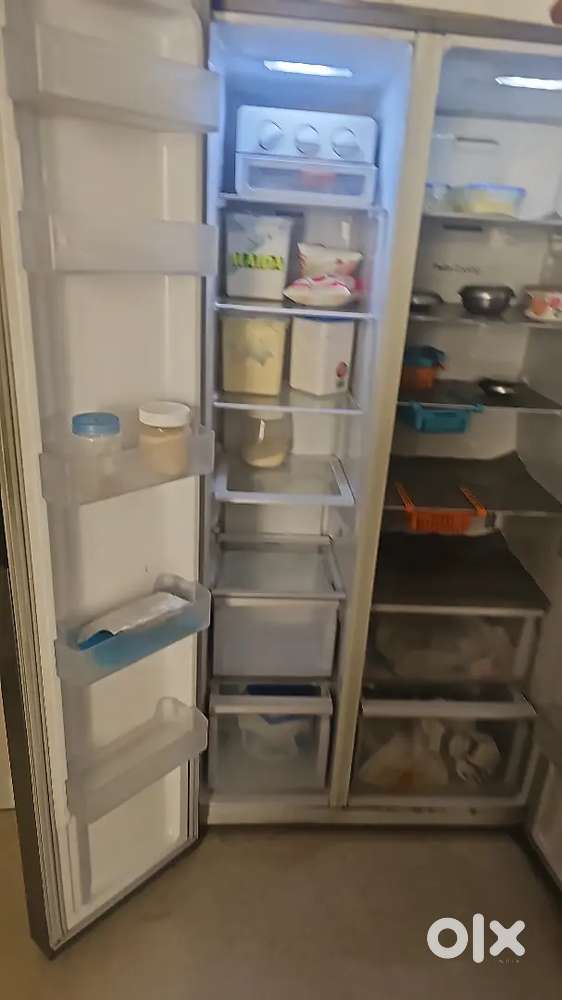 Double door samsung fridge