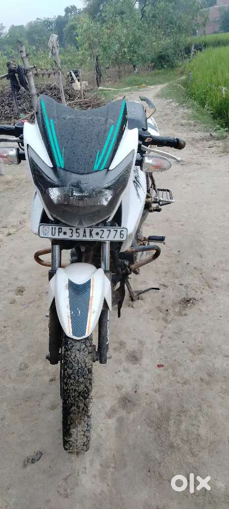 Rtr apache good condition