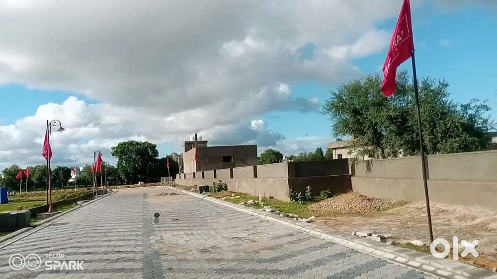 Plots on Prime location