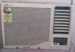 Croma one ton window AC