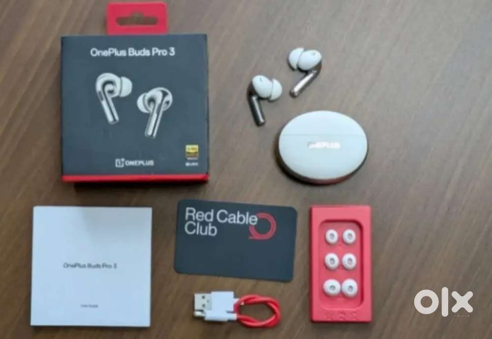 One plus ear buds 3 pro
