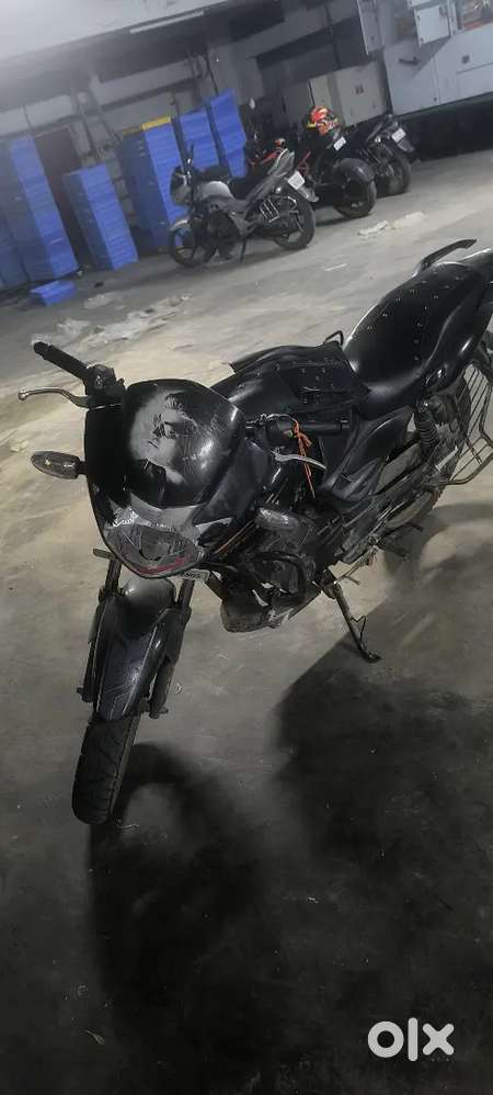 நல்ல கண்டிஷன்ல இருக்கு 160 cc