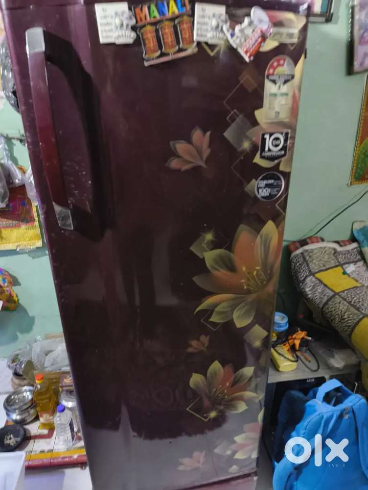 Godrej fridge 251ltr