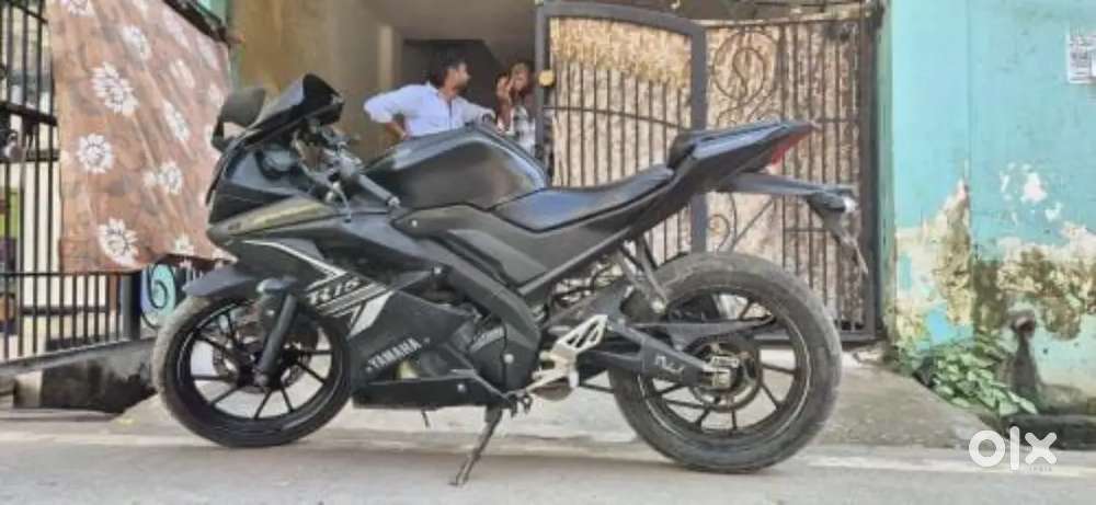 2019 - MODEL 
YAMAHA R15 V3
29000 KM RUNNING 
SHOWROOM CONDIT