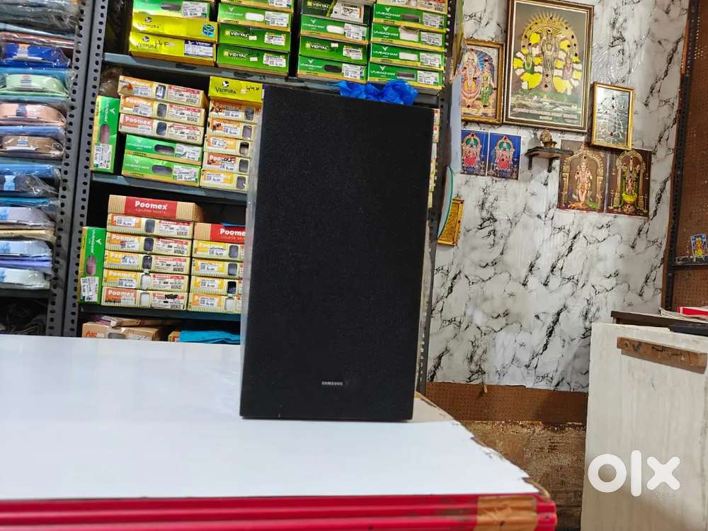 SOUNDBAR SUMSUNG WATTS 400 DOLBY ATMOS 5.1 CHANNEL BASS SOUND